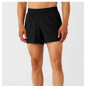 5 inch Alo Adapt Running Shorts